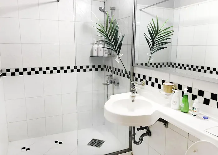 A House With A Great View And Elevator Access Right In Front Of Hongik Univ Station Appartement *